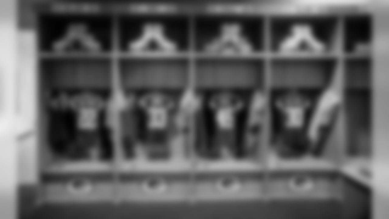 190915-locker-room-hartwig-14