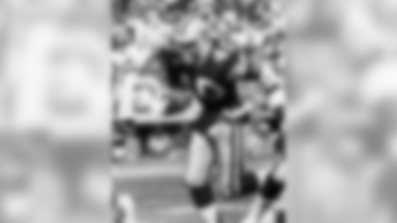 #40 - Eddie Lee Ivery (1979-86)