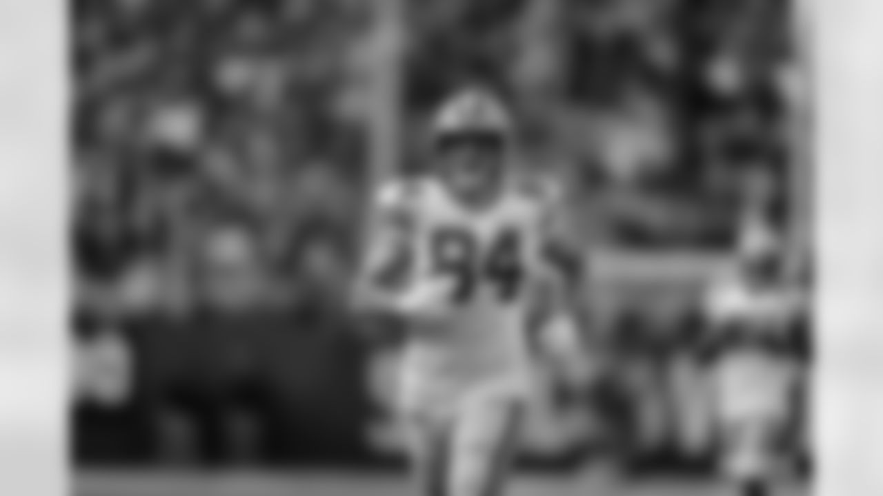 TE Tyler Davis