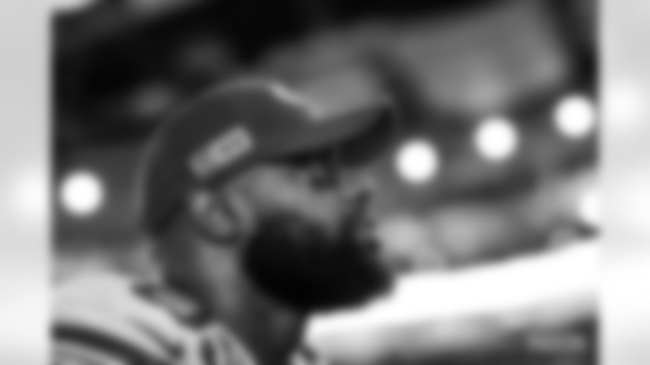 TE Marcedes Lewis