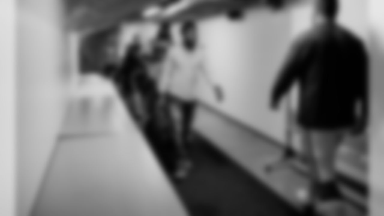 190822-stadium-arrival-bobber-26
