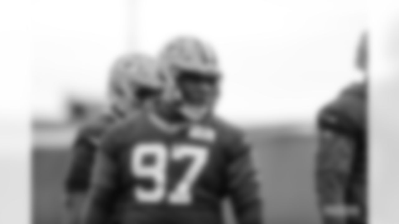 DL Kenny Clark