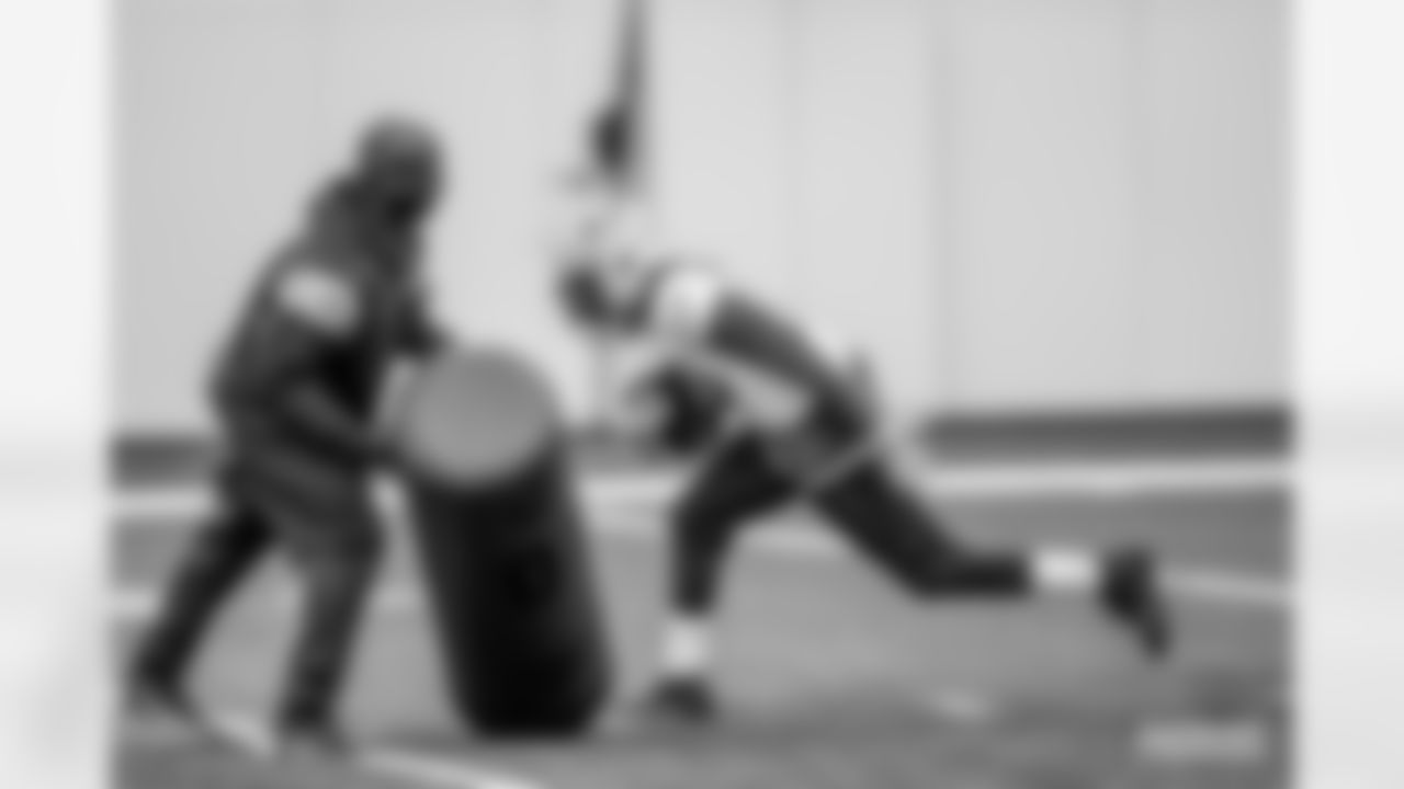 221222-evan-practice-gallery-2560031