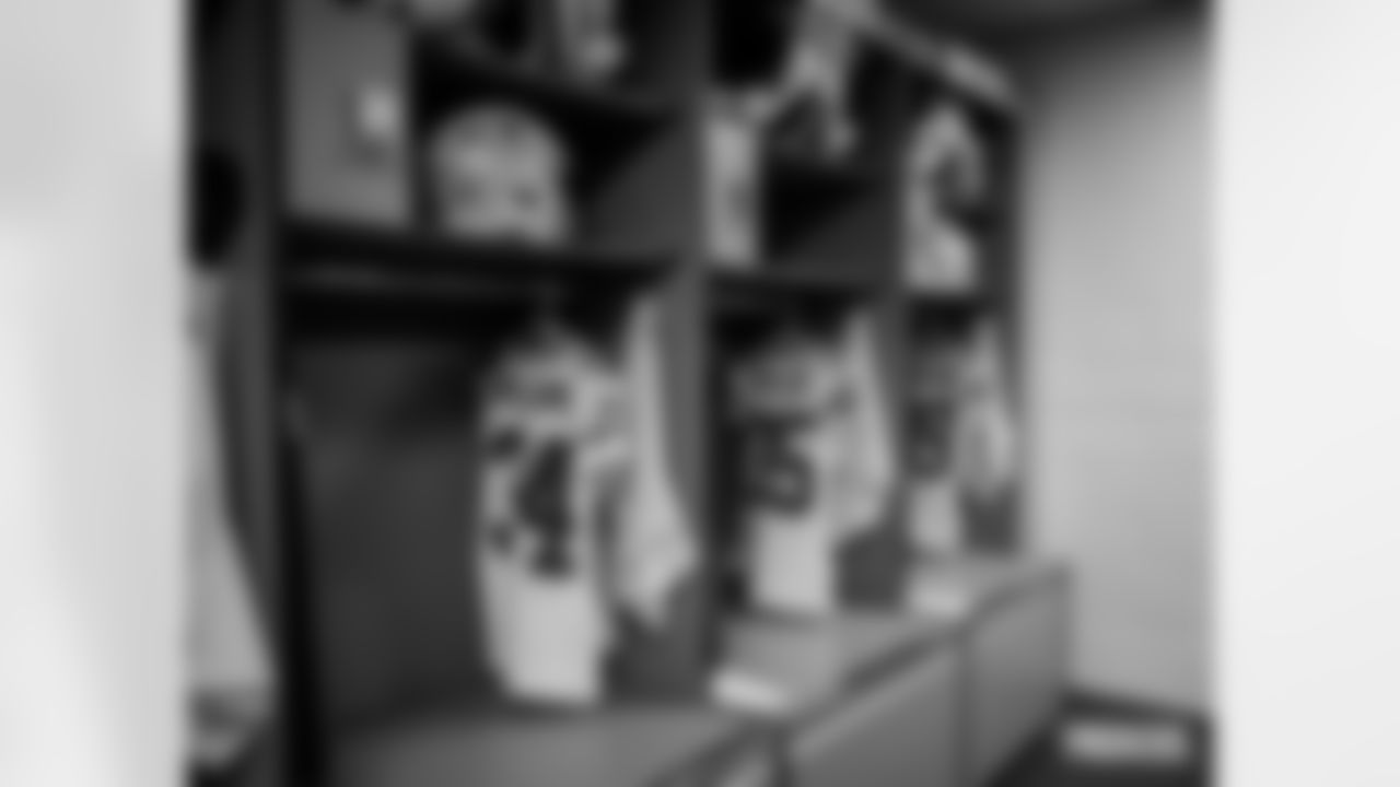 220812-locker-room-hartwig-WM-013