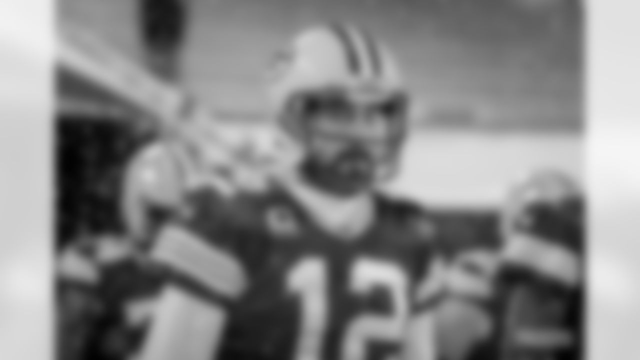 QB Aaron Rodgers