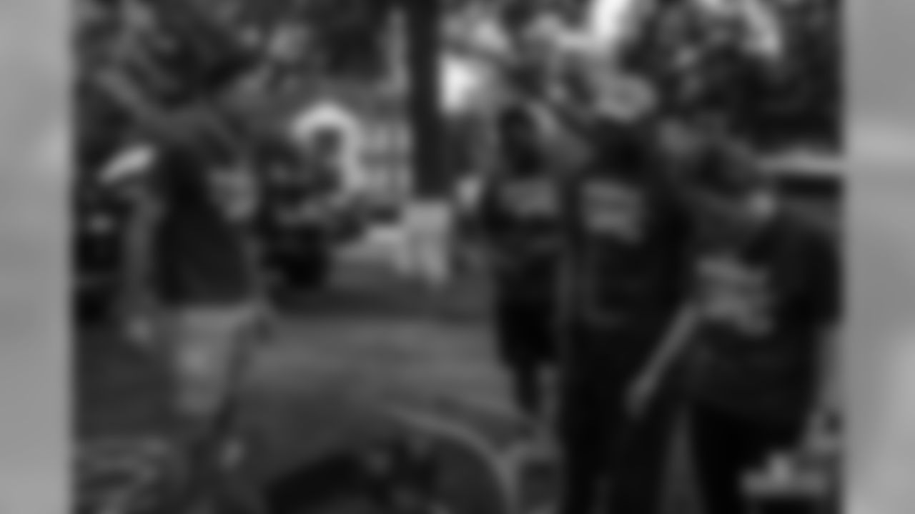 191001-playground-build-56