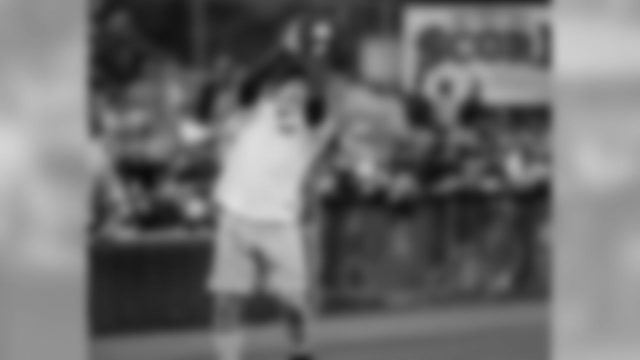 180602-green-gold-softball-siegle-86
