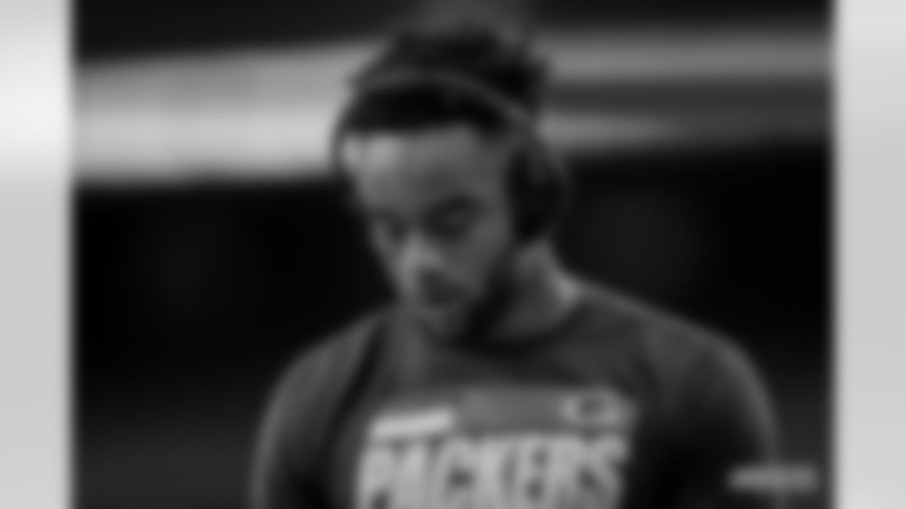 WR Malik Taylor