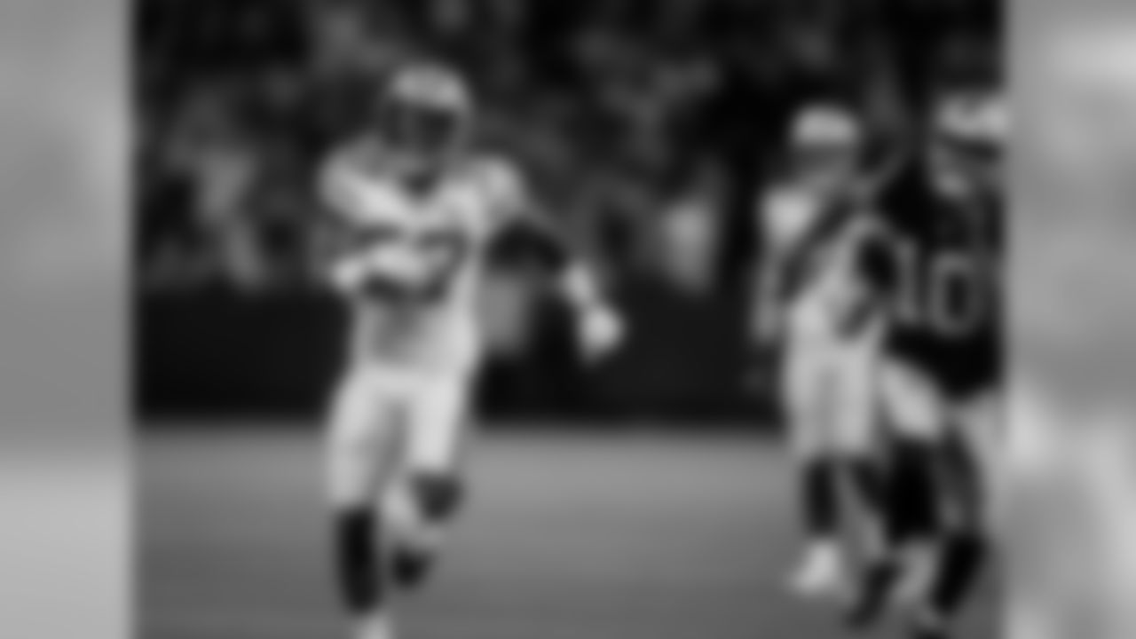 37 - CB Josh Jackson
