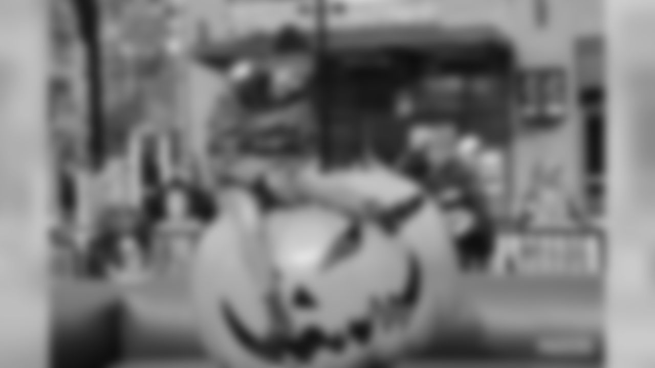 191013-pumpkin-fisher-WM-2