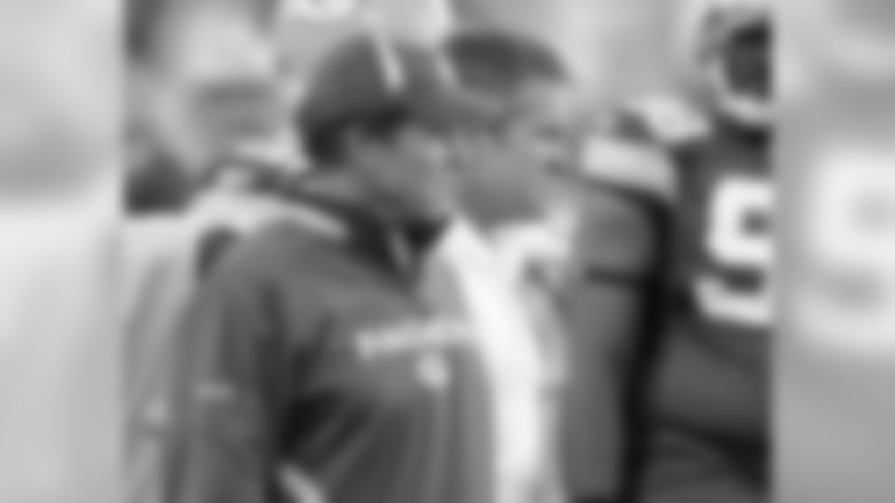 Dom Capers