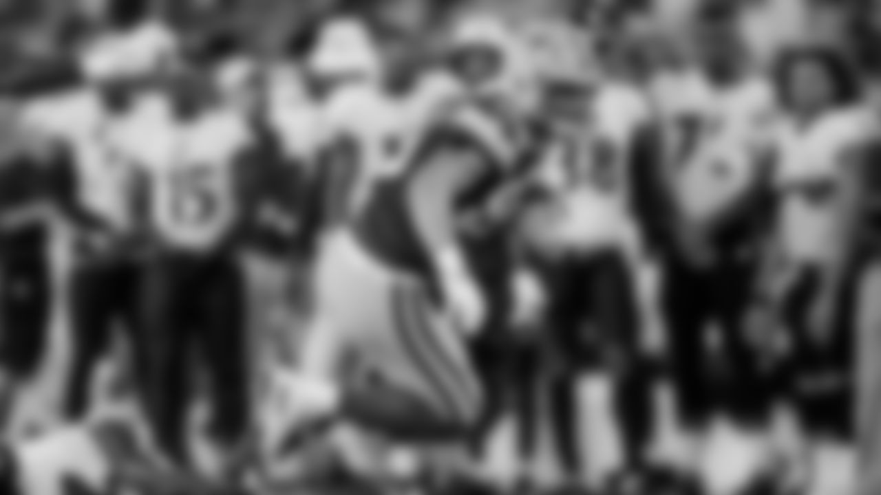 85 - TE Robert Tonyan