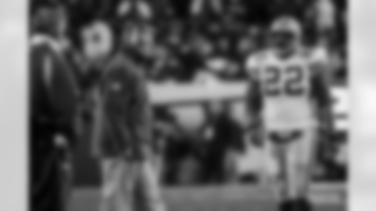 FB Nick Luchey (2003-04)