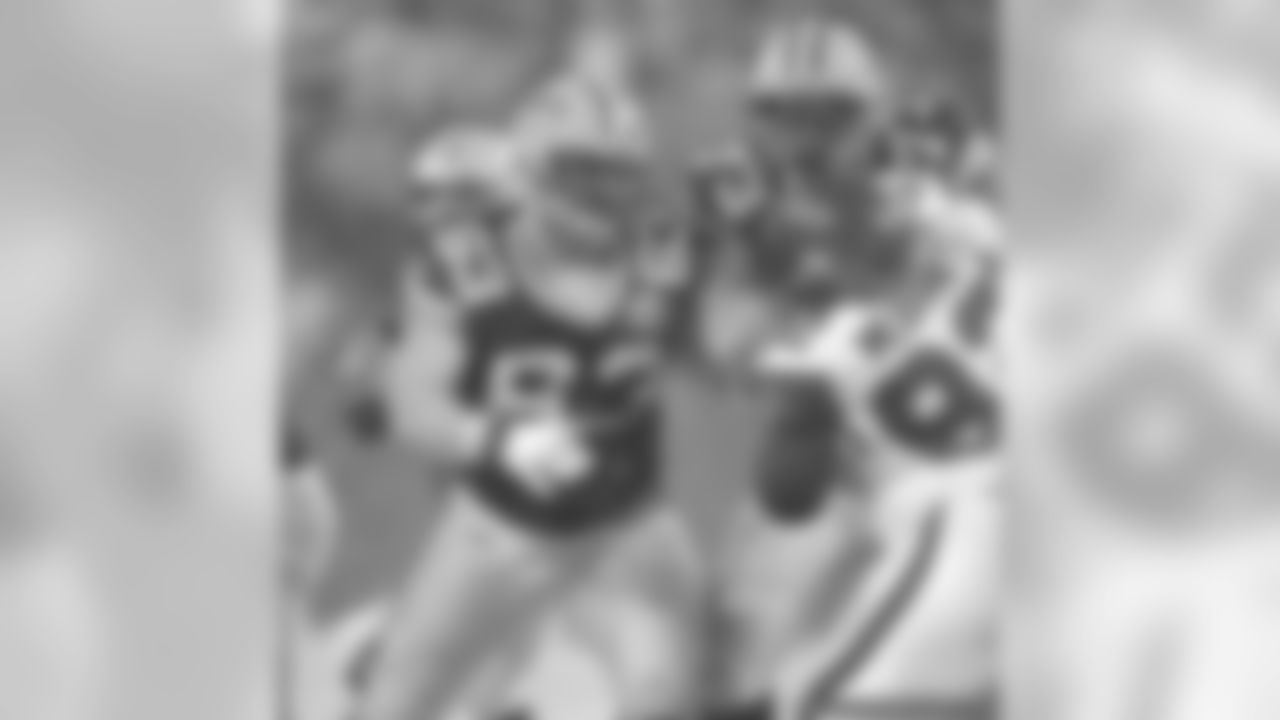 Scott Wells and Daryn Colledge
