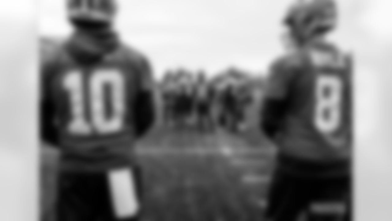 Offensive huddle