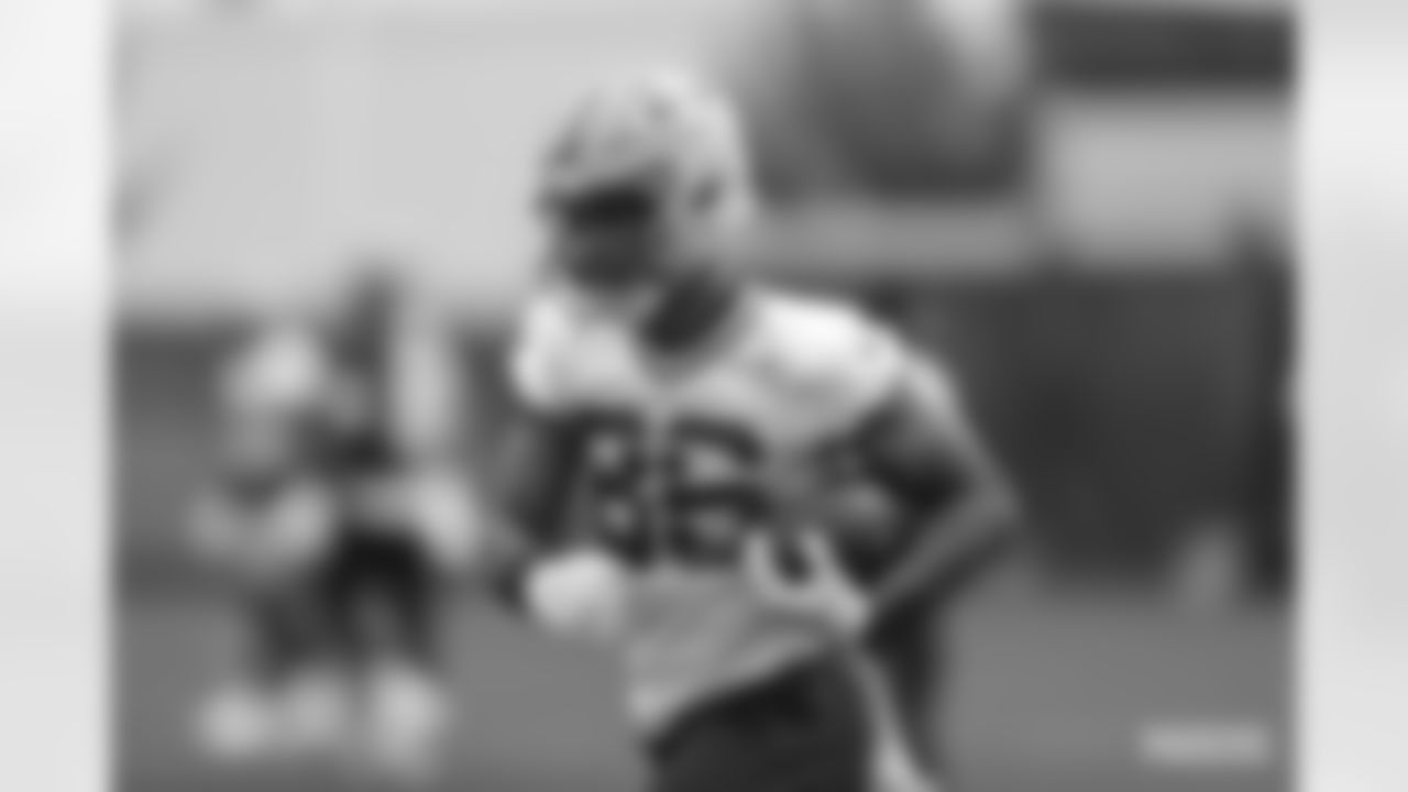 WR Malik Taylor