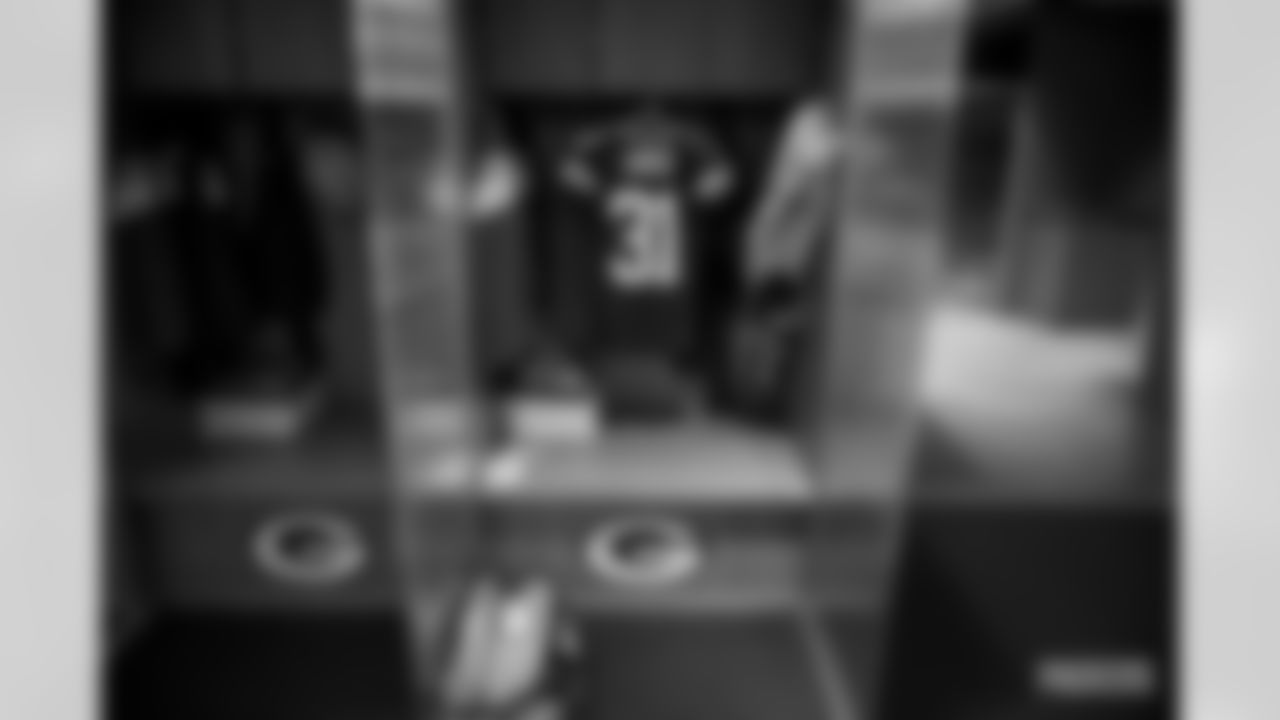201219-locker-room-20