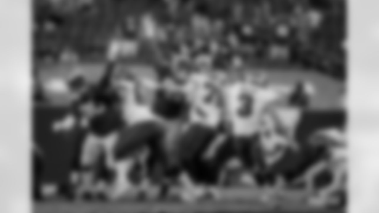 201018-packers-buccaneers-2nd-half-siegle-WM-003