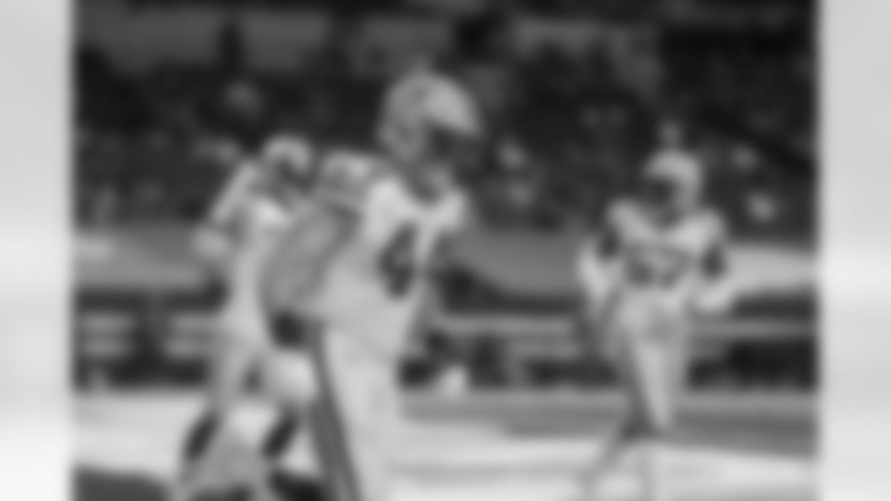 LB Ty Summers