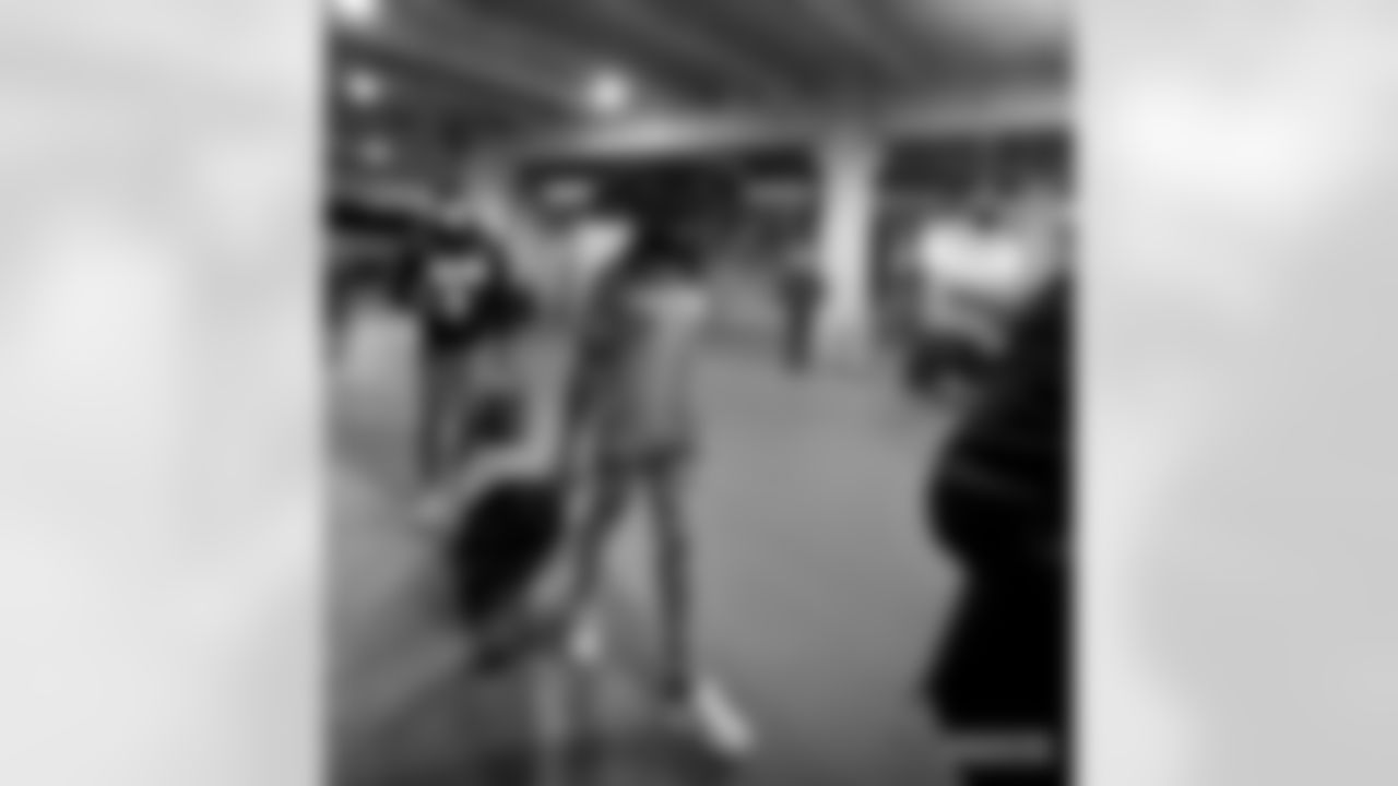 211017-arrival-chicago-LCC-WM-002