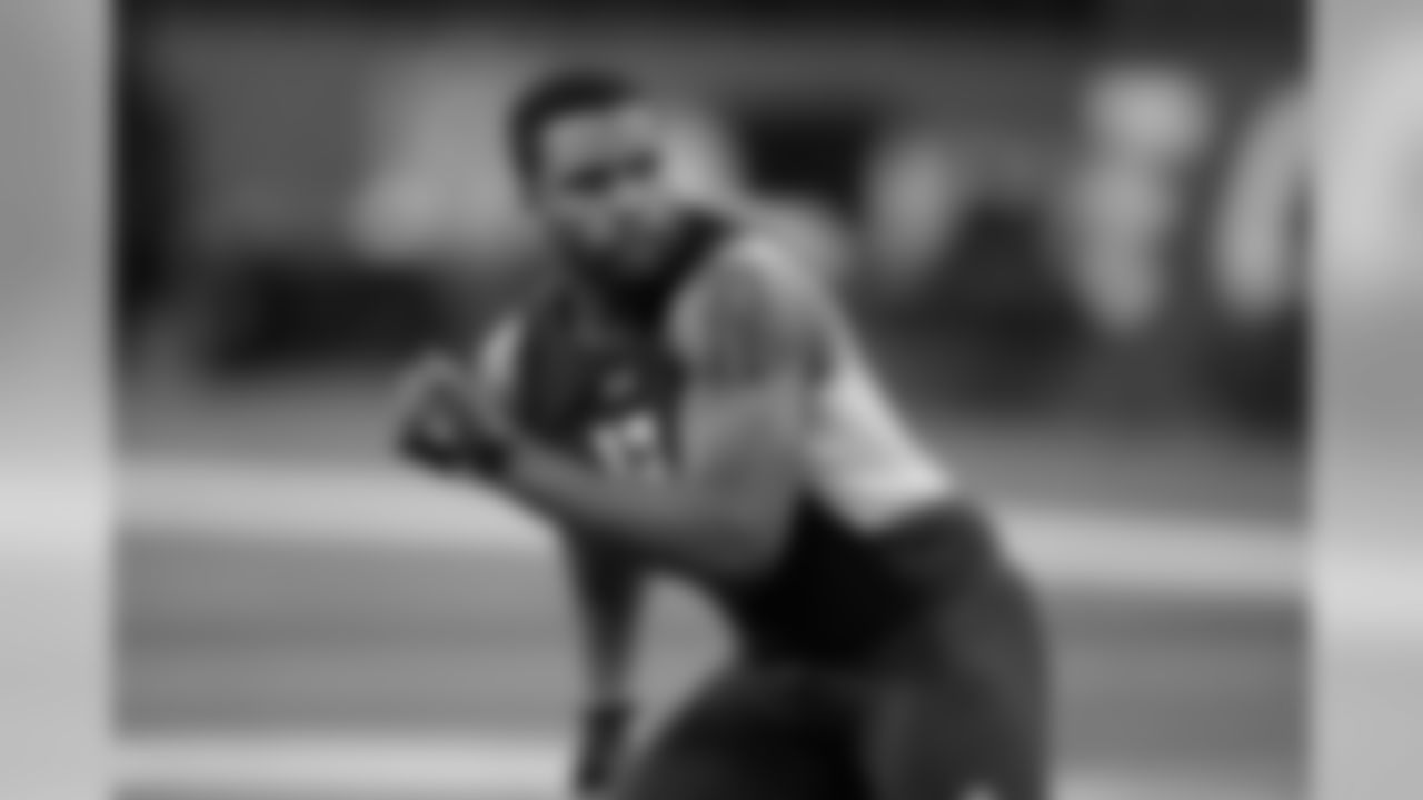 LB- Kris Frost