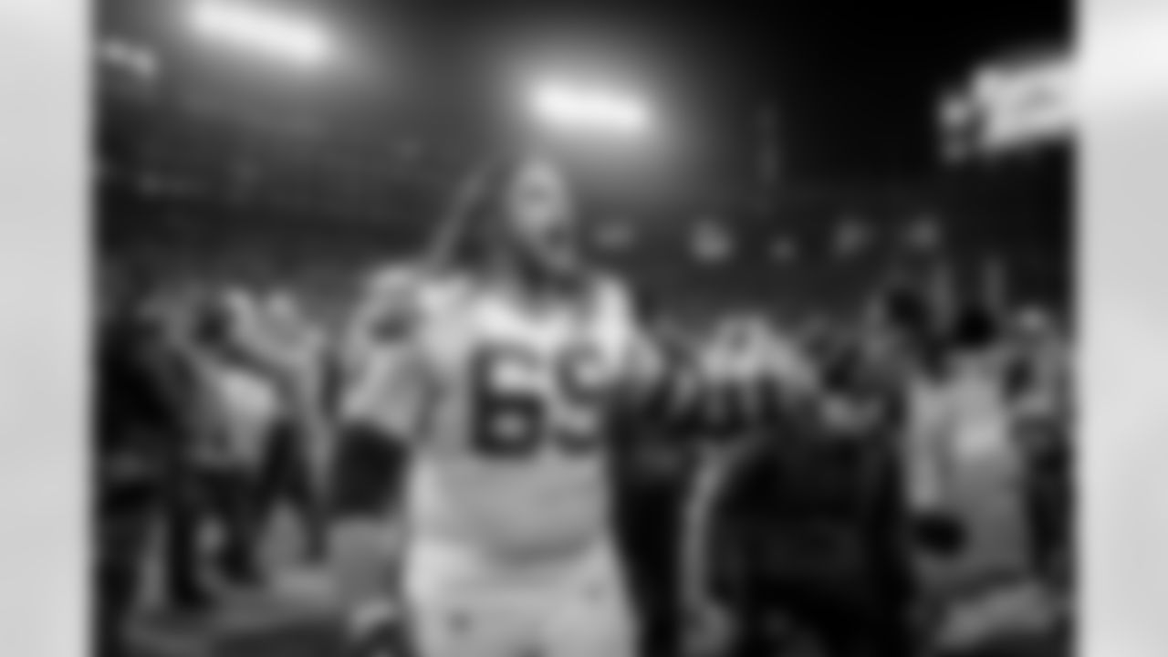 T David Bakhtiari