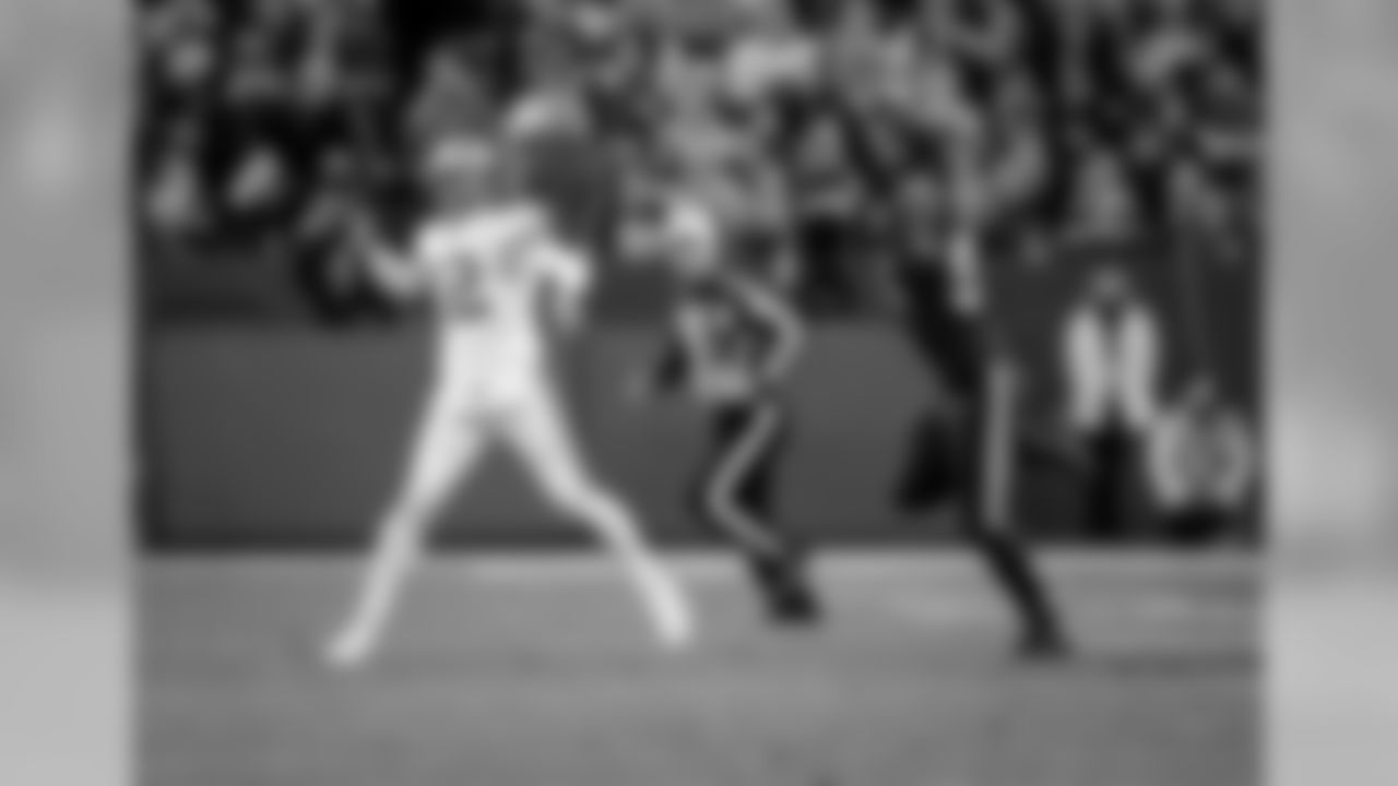 QB Aaron Rodgers