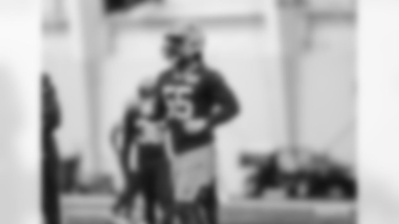 LB Za'Darius Smith