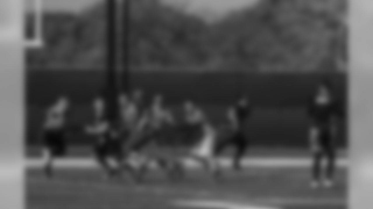 181013-flag-football-siegle-034