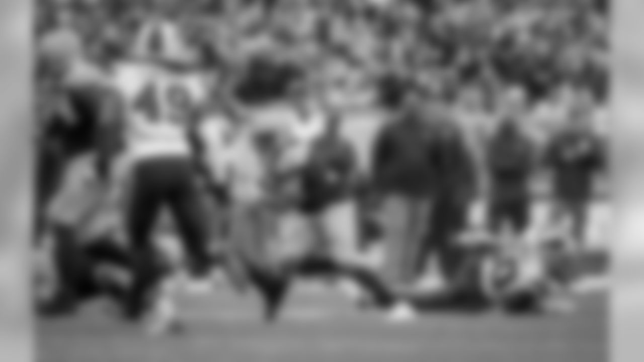 181001-packers-bills-game-wilson-051