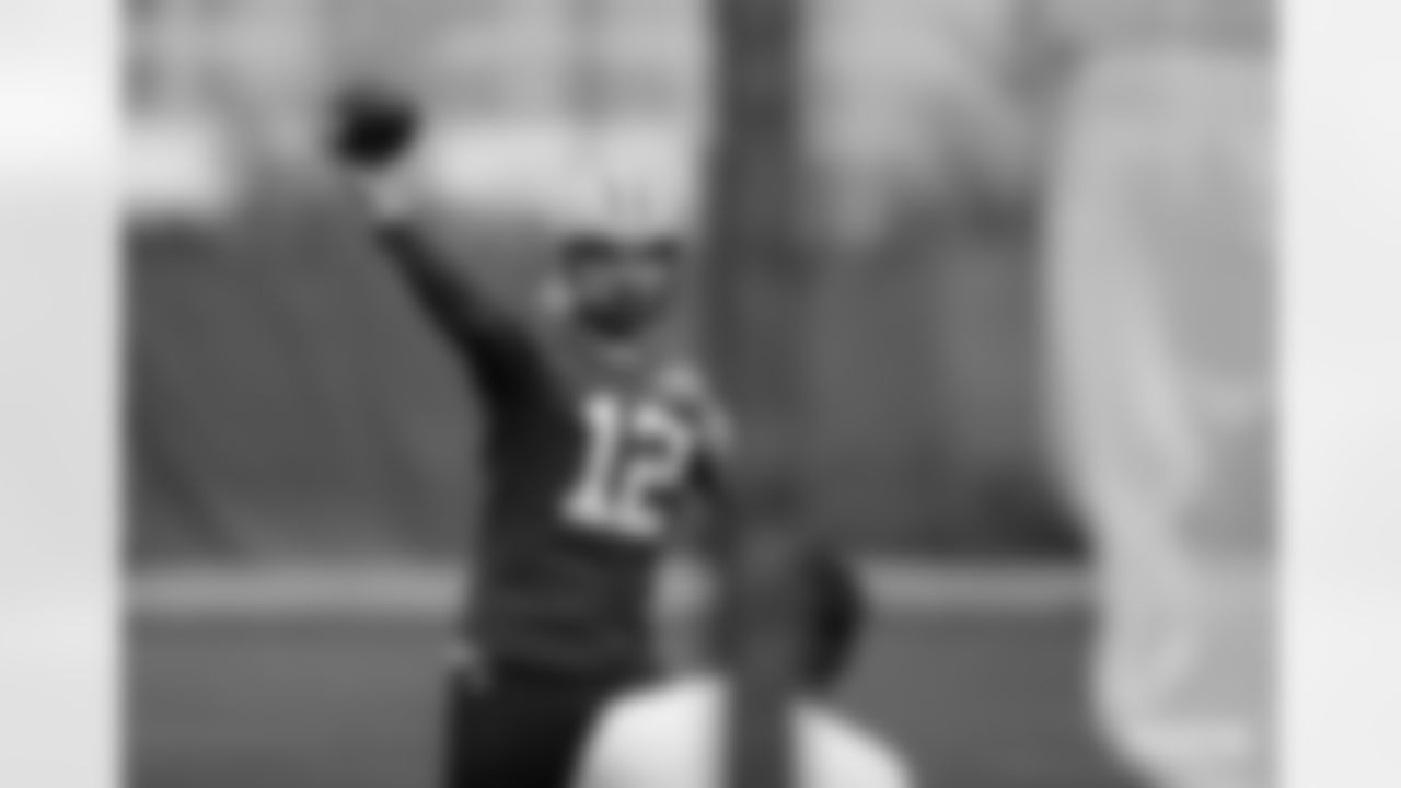 QB Aaron Rodgers