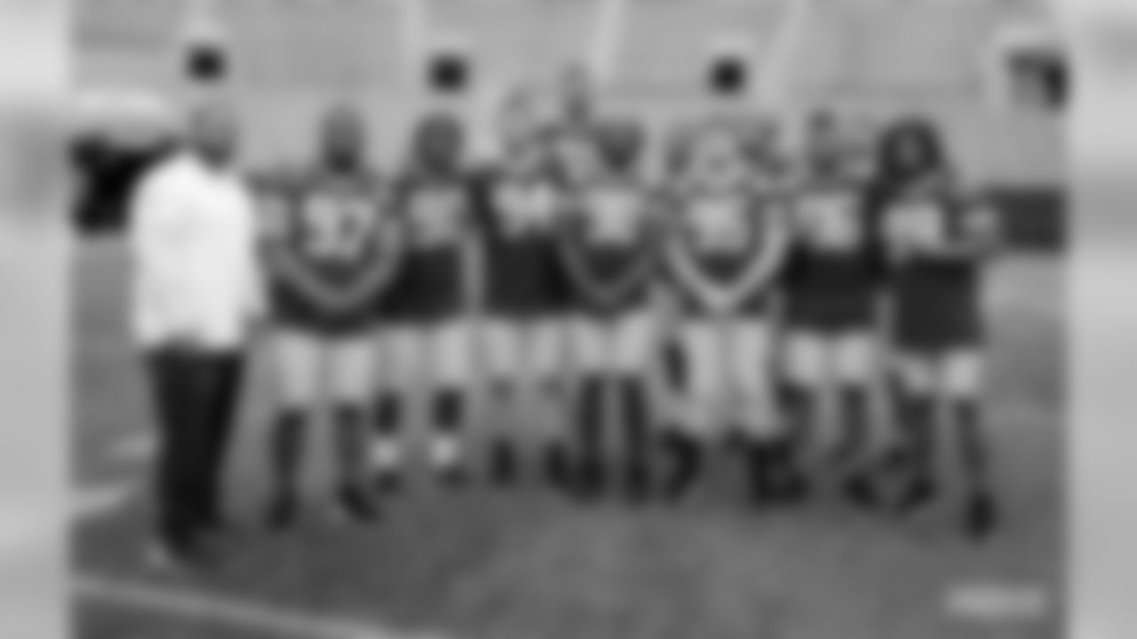 190930-team-photo-bobber-WM-16