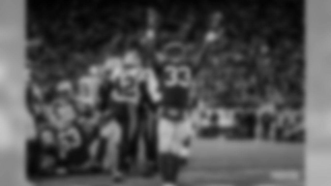 191110-packers-panthers-2-siegle-WM-48