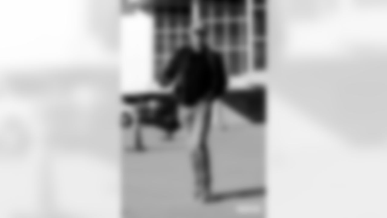 221126-departure-schmidt-WM-004