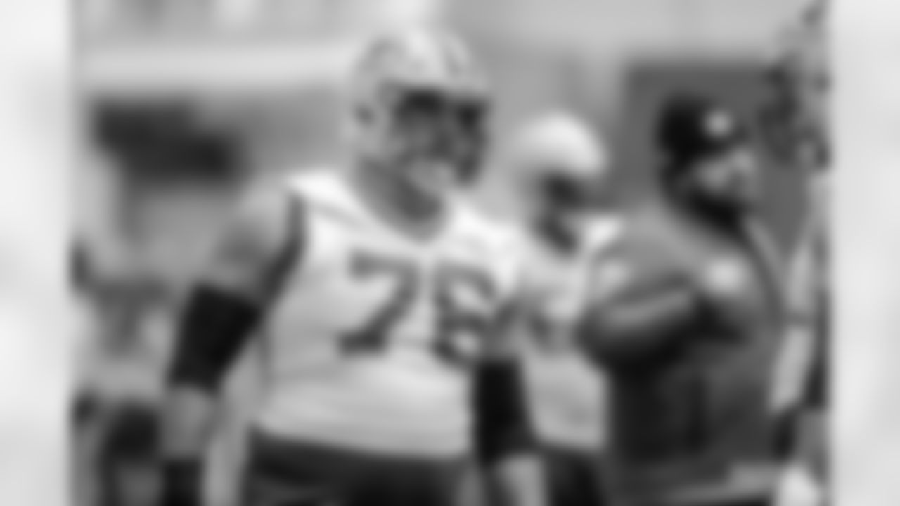 221130-evan-practice-gallery-2560028