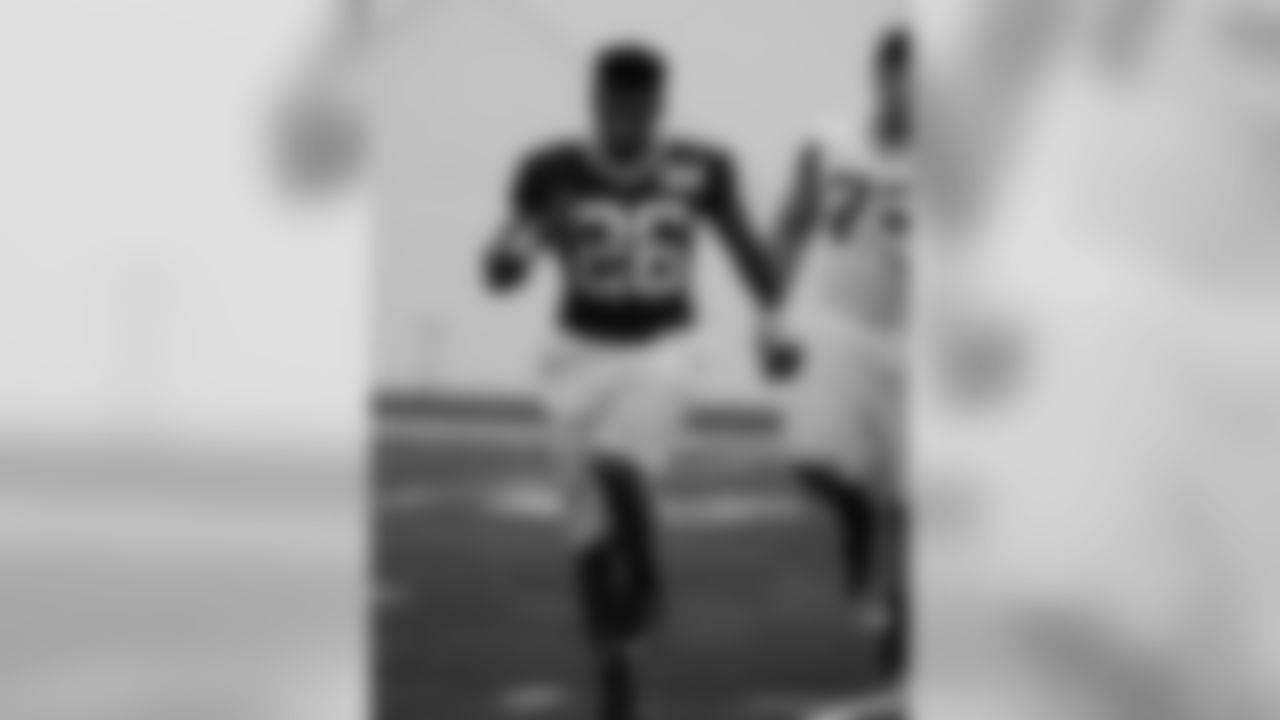 DB Christian Milstead (#26)