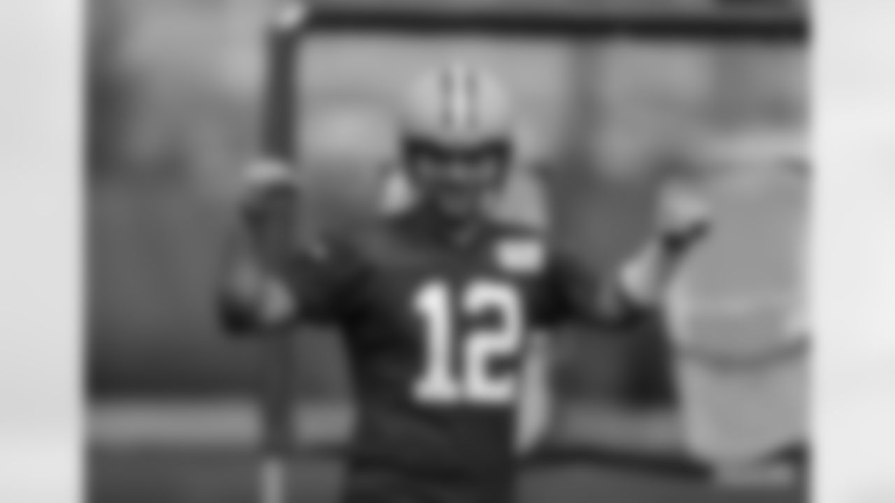QB Aaron Rodgers