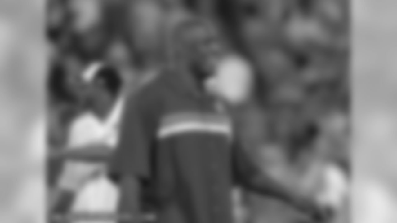 Photo Tribute To Reggie White