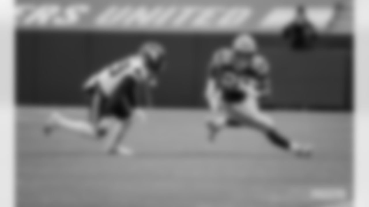RB AJ Dillon