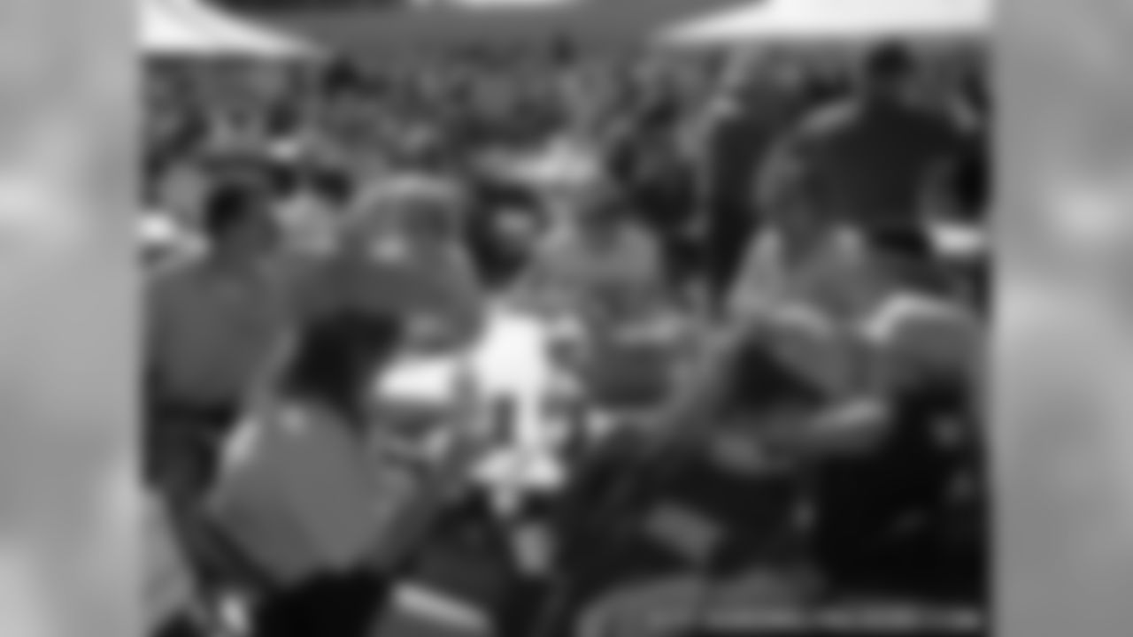 Packers Partners Tailgate For 'Family Night'