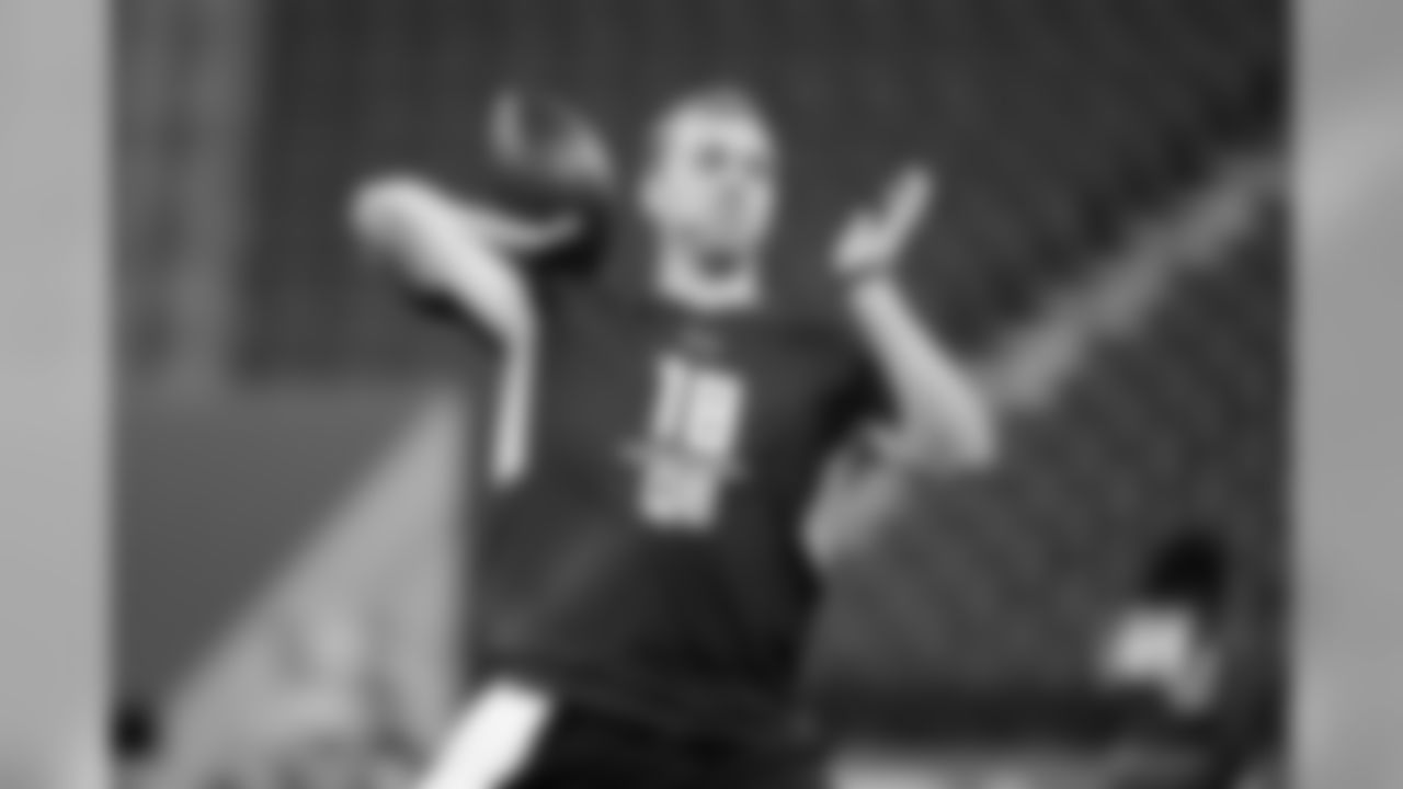 QB- Josh Woodrum