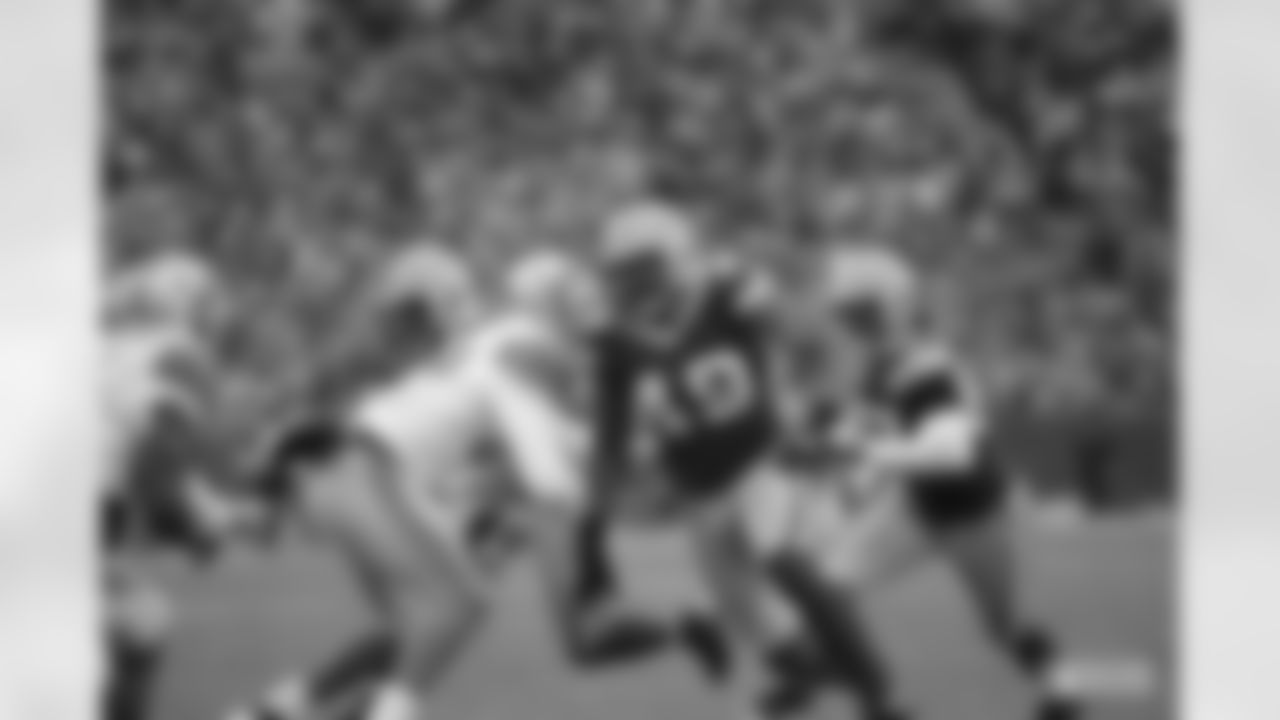 LB Robert Francois (2010-13)