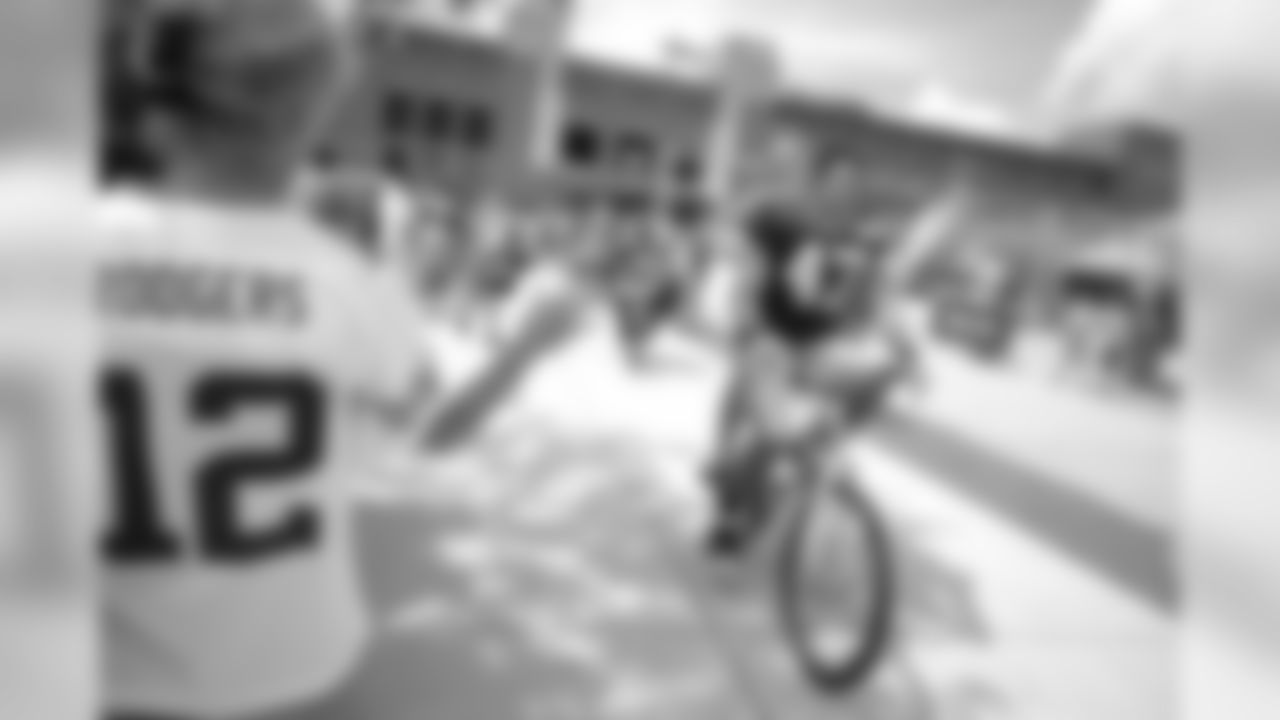 Riding-Bikes