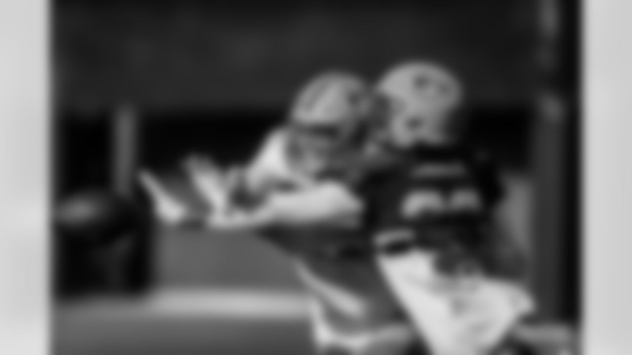 221124-evan-practice-gallery-2560062