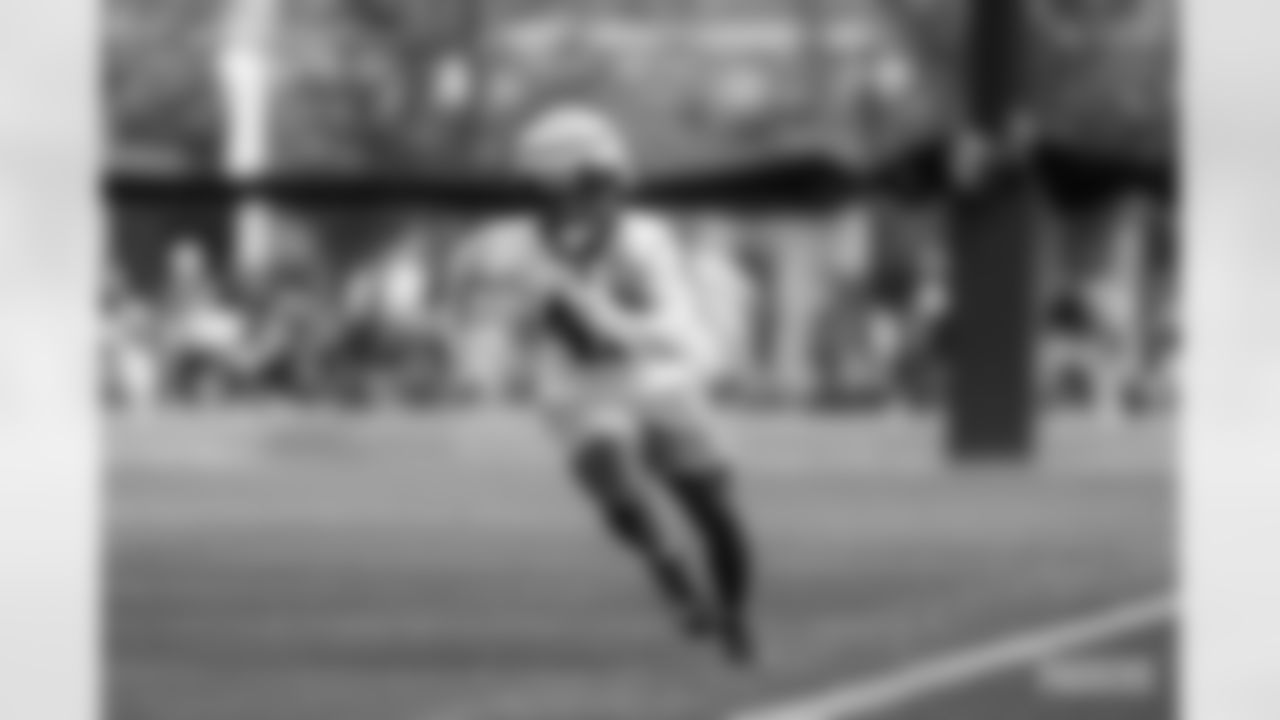 220727-training-camp-practice-1-2560057