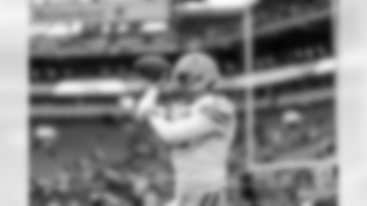 221225-packers-dolphins-siegle-WM-24
