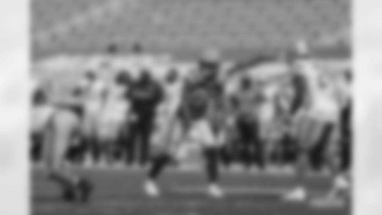 WR Malik Taylor
