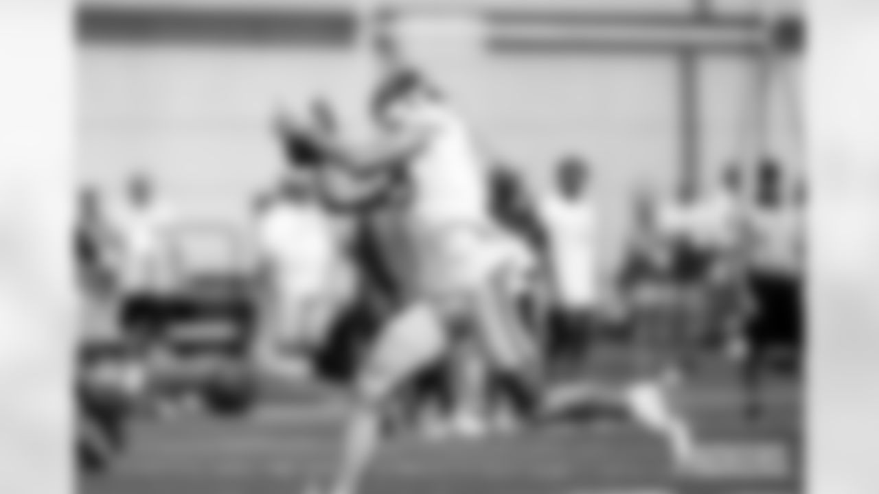 230727-evan-day-2-training-camp-photos-2560-98