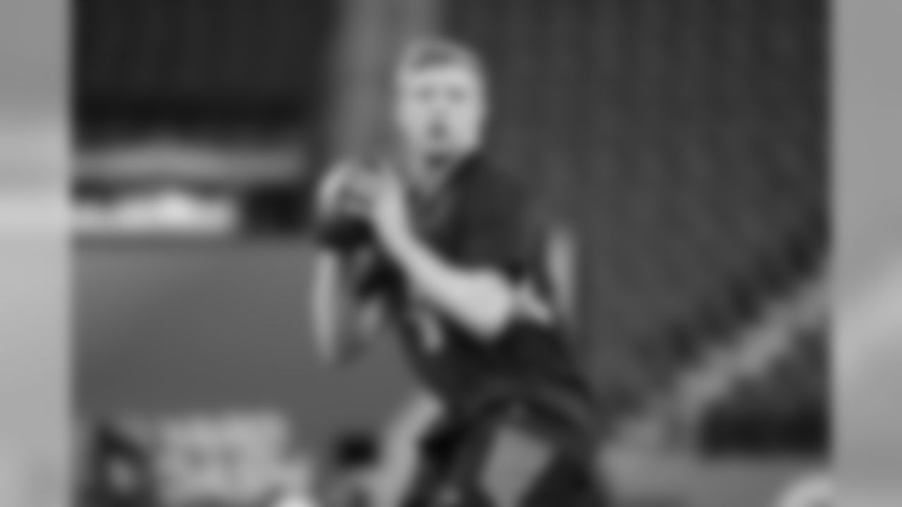 QB- Nate Sudfeld