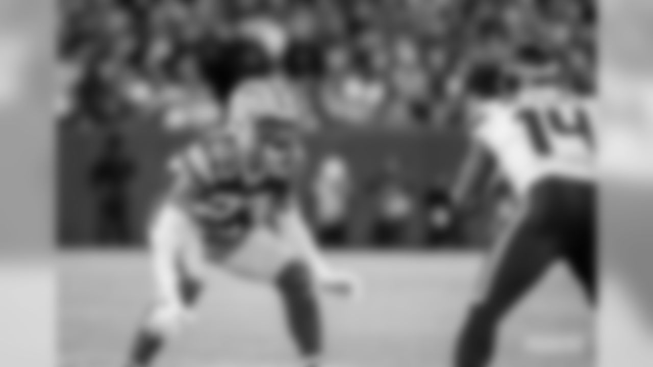 200113-packers-seahawks-wilson-WM-041